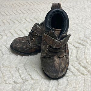 Garanimals Realtree Camo Boots